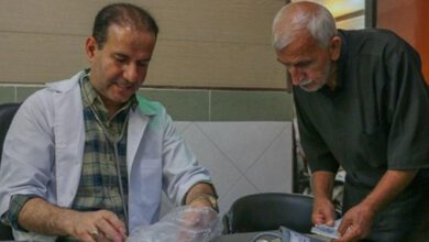 پزشک سخاوتمند/پزشکی که ویزیتش برای نیازمندان رایگان است